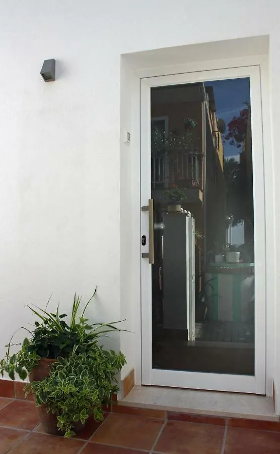 Apartamentos Angelita Plaza Beach 马拉加