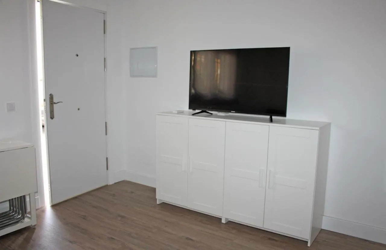 Apartamentos Angelita Plaza Beach 马拉加