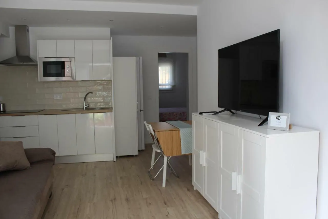 Apartamentos Angelita Plaza Beach 马拉加 公寓